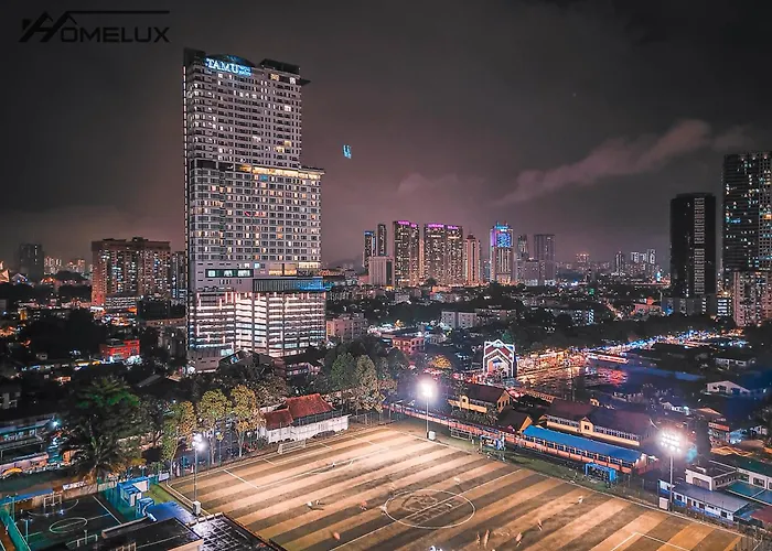 The Colony By Infinitum Best Pool View Klcc Trx Merdeka 118 Kl Tower