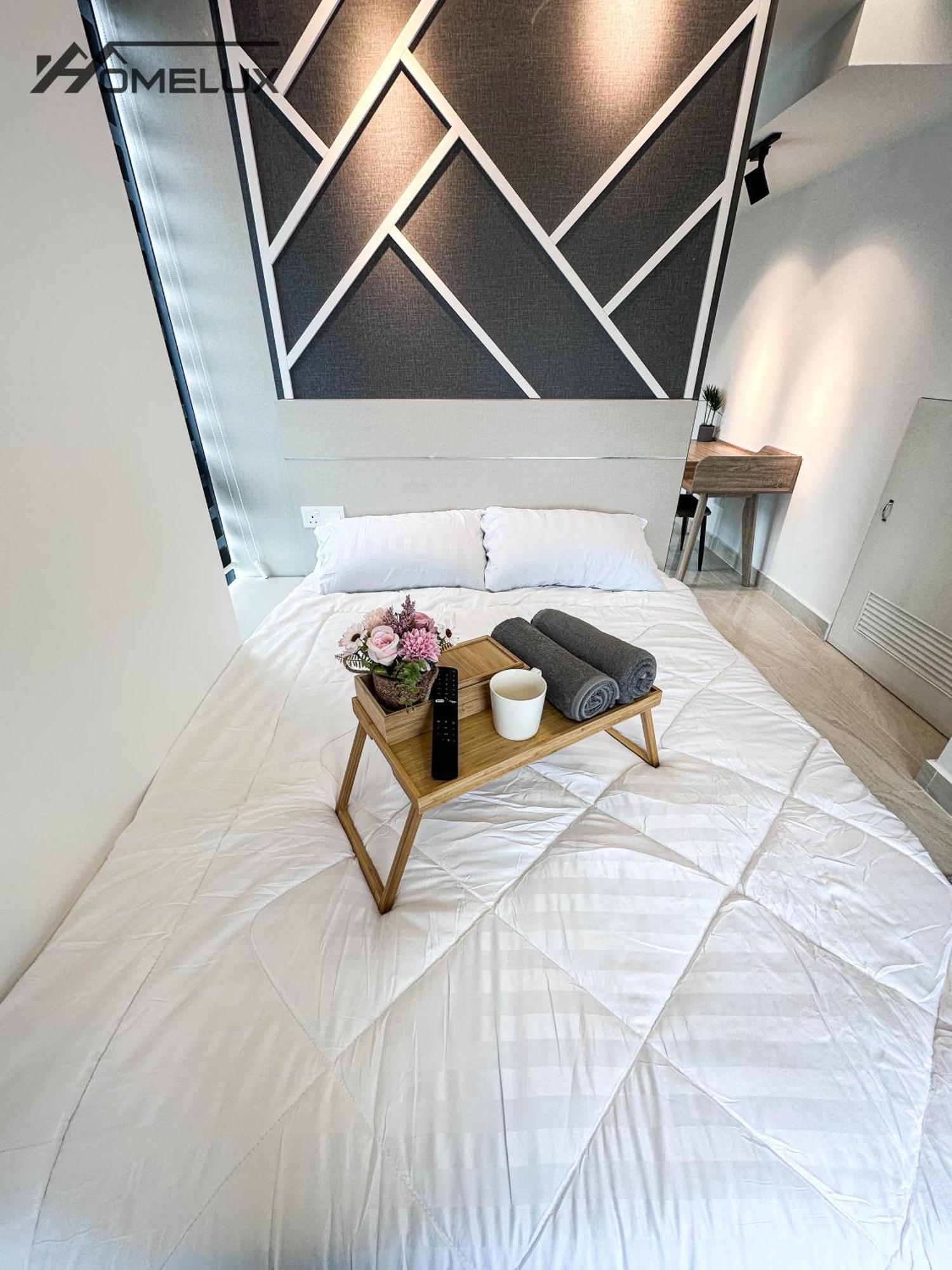 The Colony By Infinitum Pool View Klcc Trx Merdeka 118 Kl Tower *