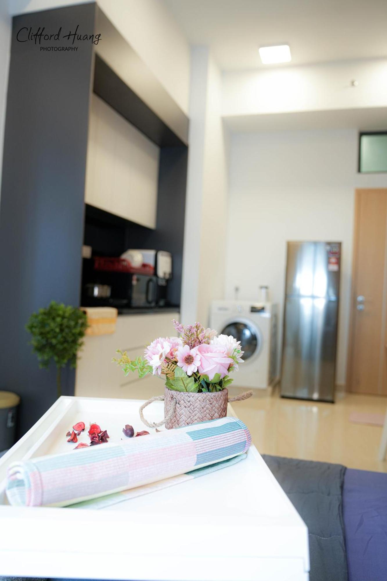 The Colony By Infinitum Pool View Klcc Trx Merdeka 118 Kl Tower Apartment