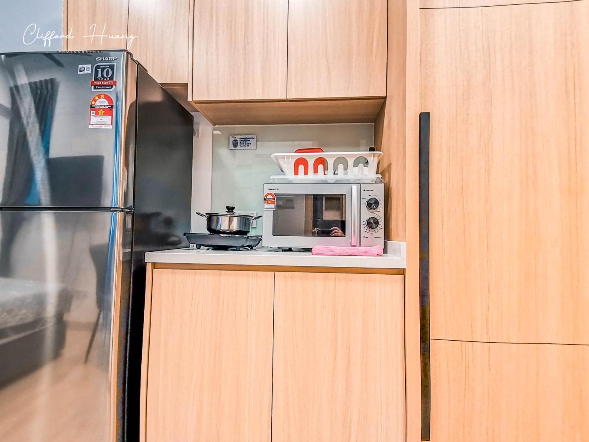 The Colony By Infinitum Pool View Klcc Trx Merdeka 118 Kl Tower Apartment Kuala Lumpur
